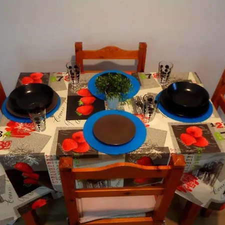 ~peacock House~ * Ipsos